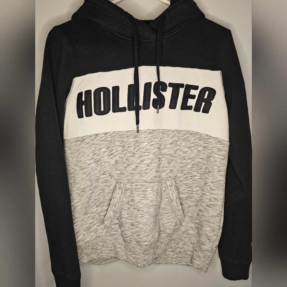 Hollister Sweater